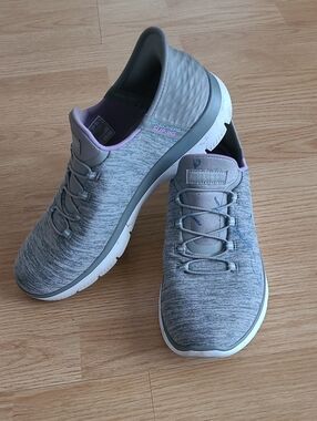 Skechers Slip Ins Summits Dazzling Haze.      SN149937